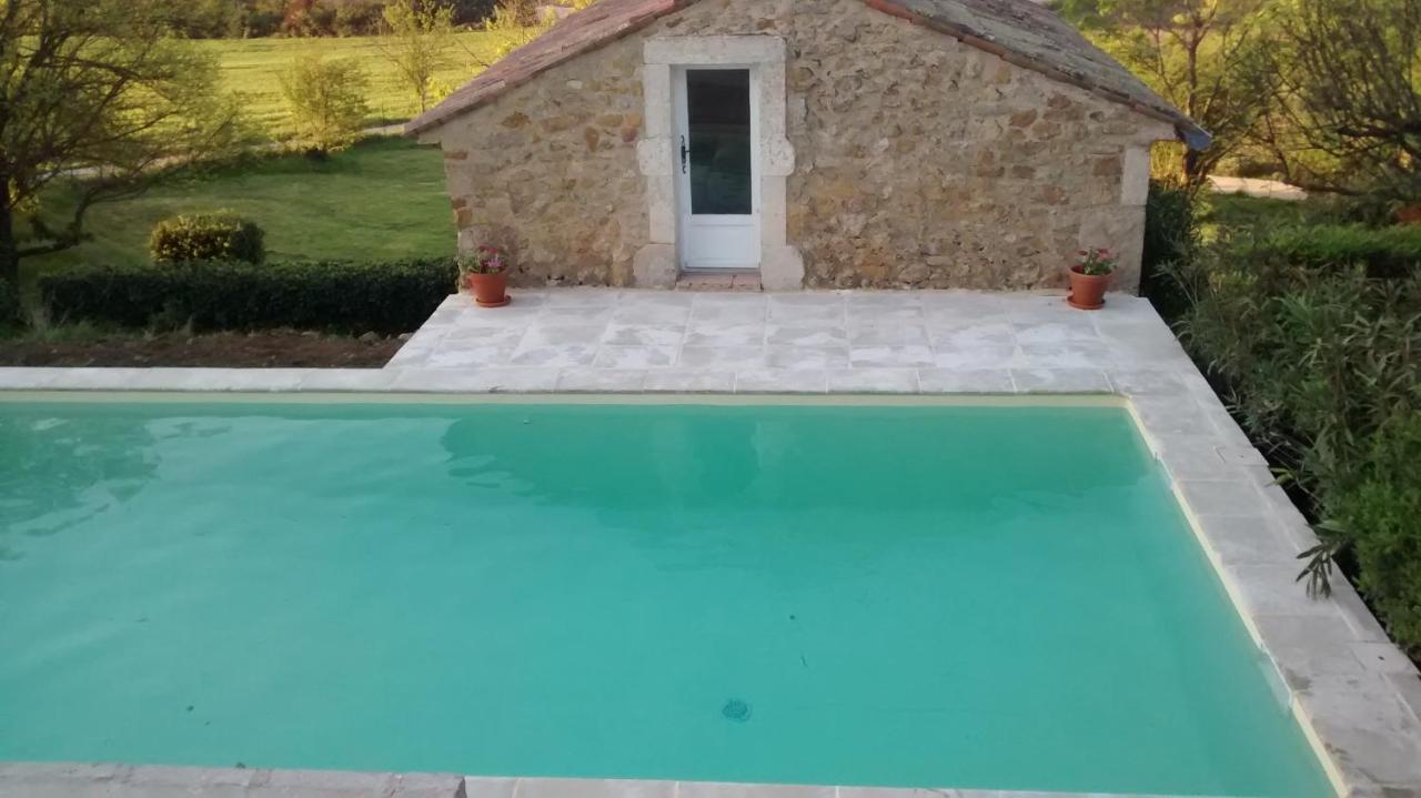 Gite H.Petit Vagnas Exteriér fotografie